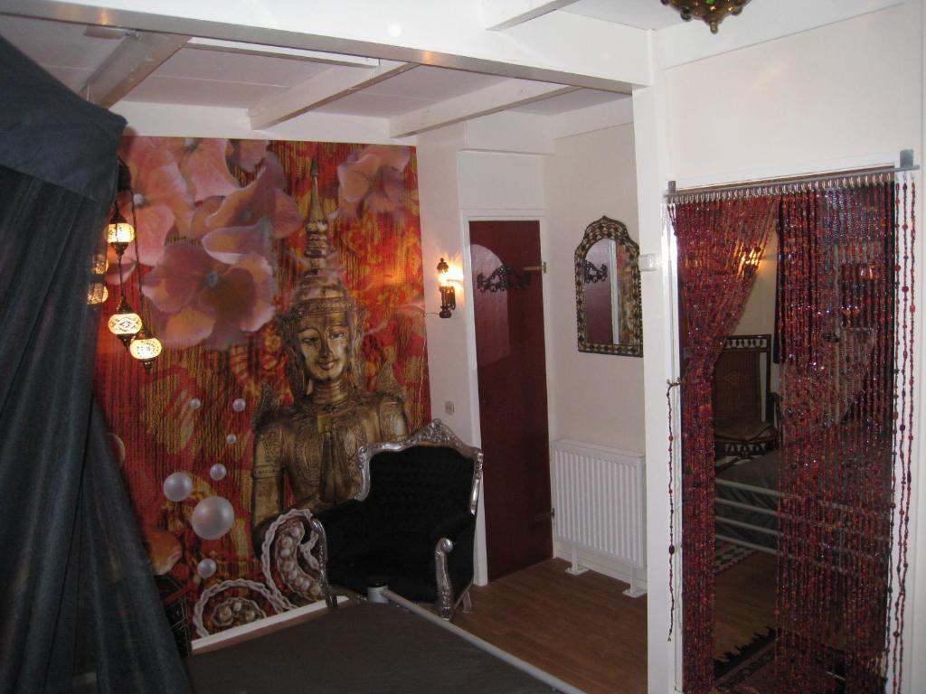 Janz Bed and Breakfast Capelle aan den IJssel Rum bild