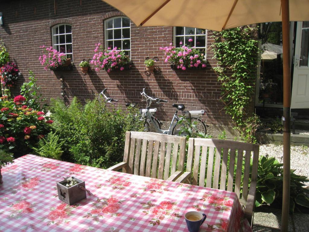 Janz Bed and Breakfast Capelle aan den IJssel Exteriör bild